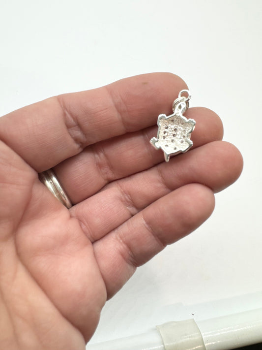 SS Turtle Charm Bracelet w/Howlite