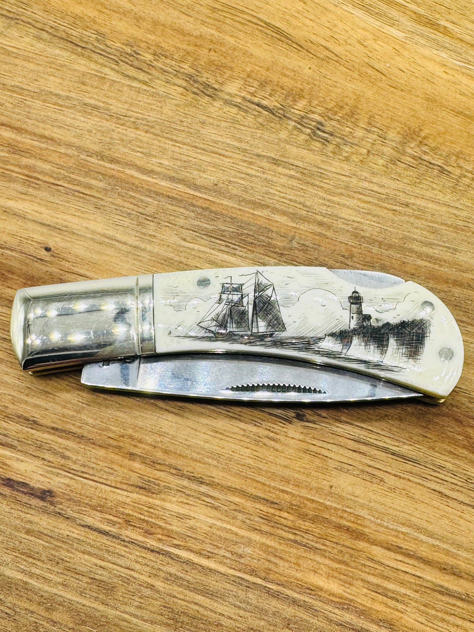 Bone Scrimshaw Lock Back Pocket knife