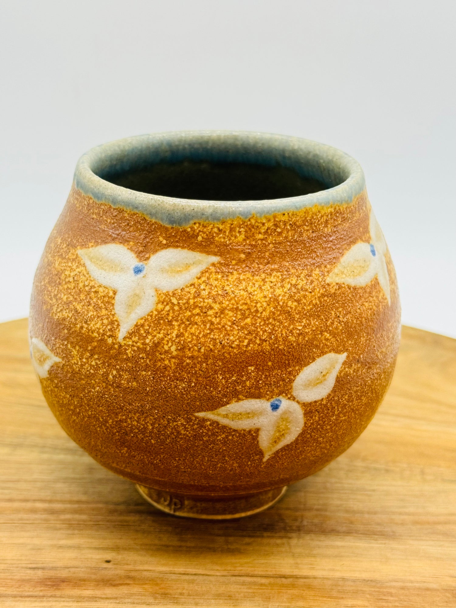Trillium Ceramic Sipping Bowl
