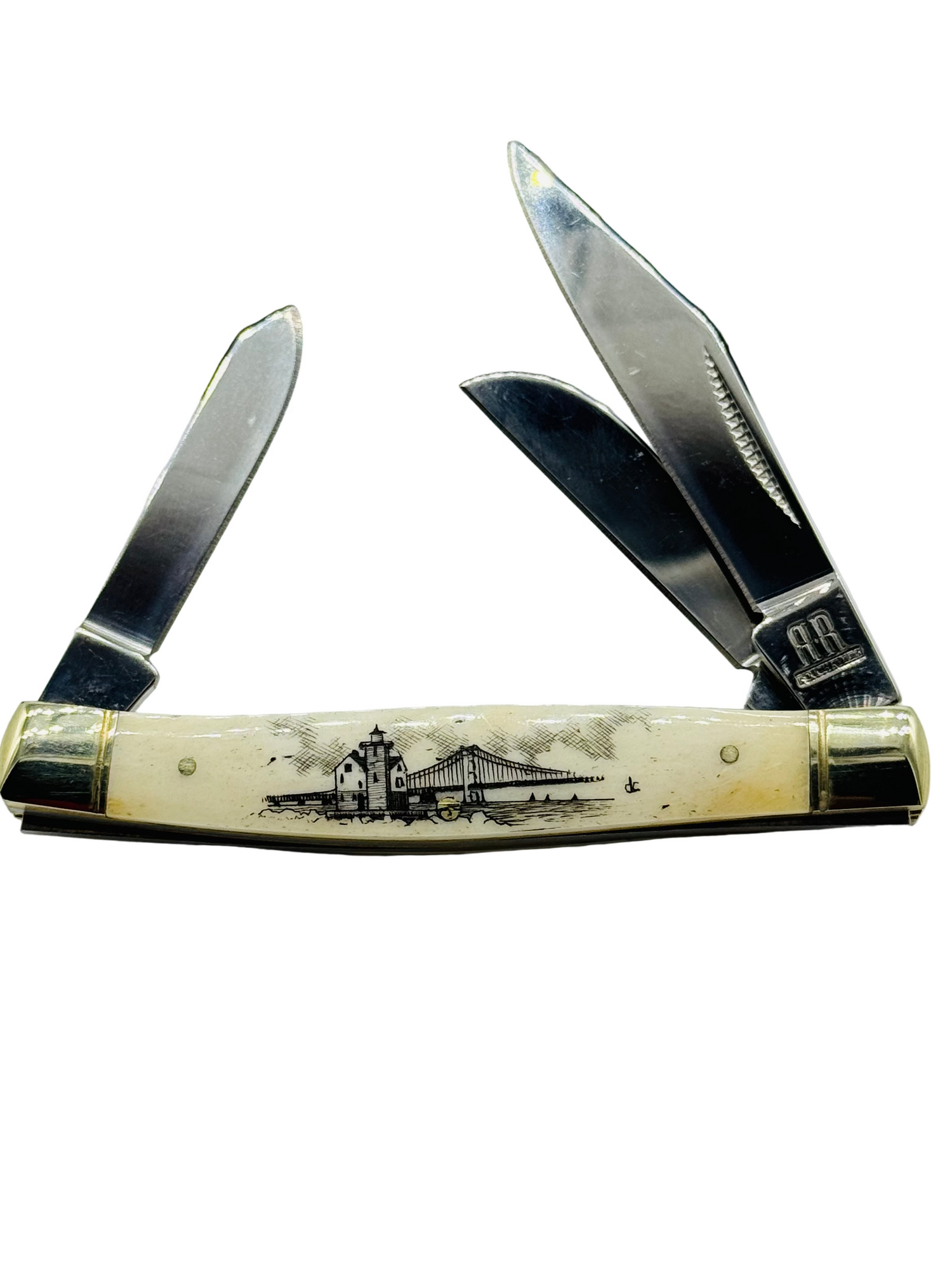Limited Edition Round Is. Lighthouse Mackinac Bridge Pen Knife