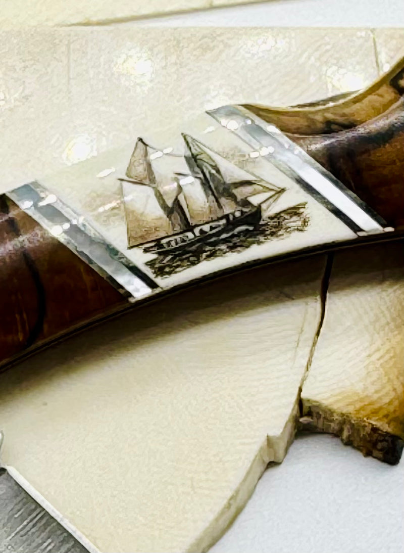 Scrimshaw Lock back Pocket knife