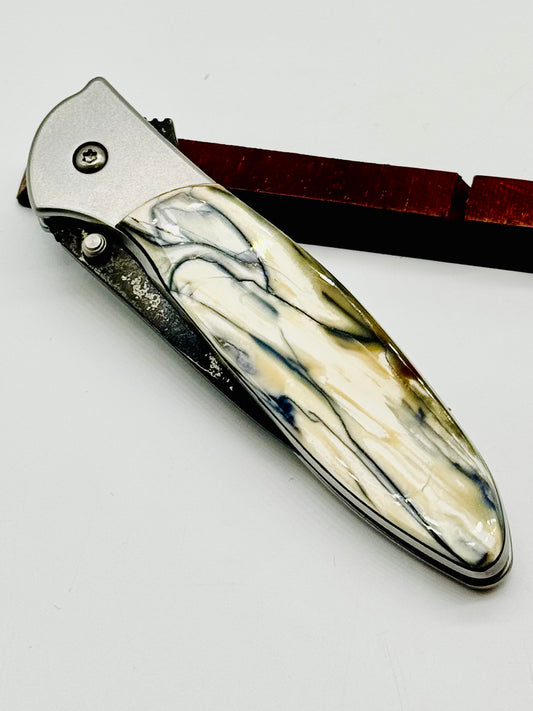 Woolly Mammoth Tusk Kershaw Leek w/Damascus Steel