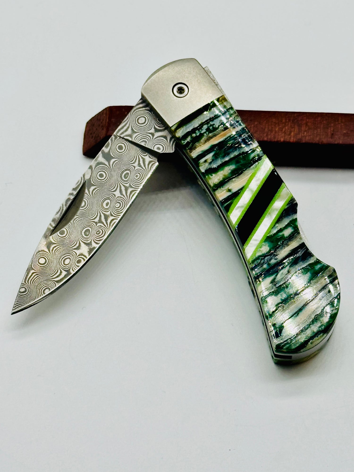 Mammoth Tooth Damascus Steel Pocket Knife