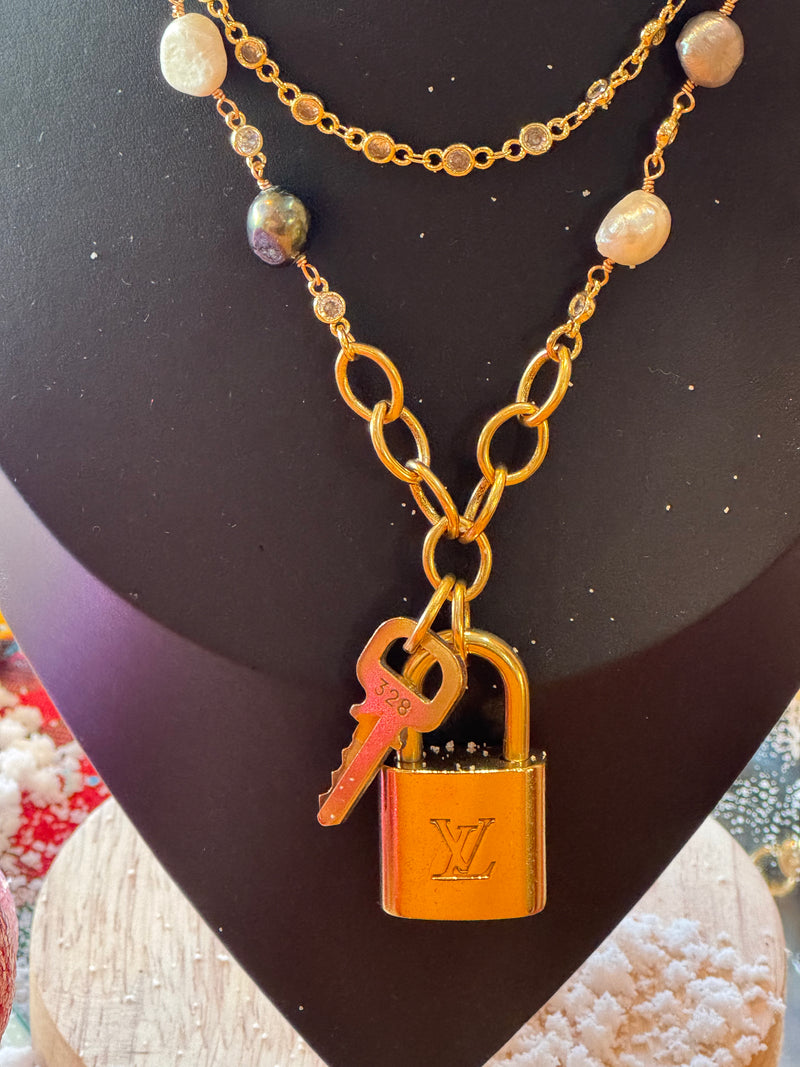 Louis Vuitton Pre-Loved Padlock Freshwater Pearl Necklace