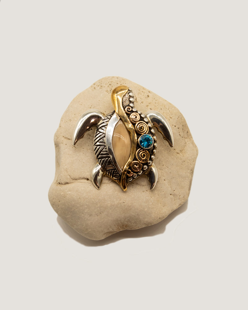 Turtle Pendant/Pin